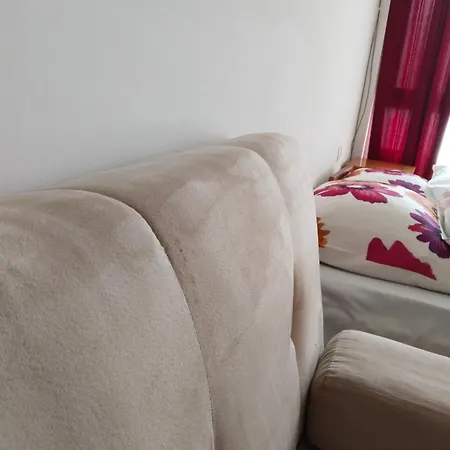 партерни студия без обособен балкон ул т светослав 5 и ул българия Apartament Pomorie