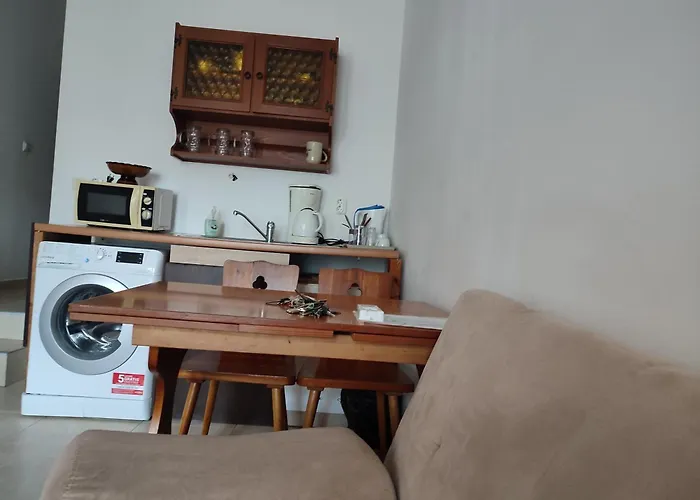 Apartman партерни студия без обособен балкон ул т светослав 5 и ул българия